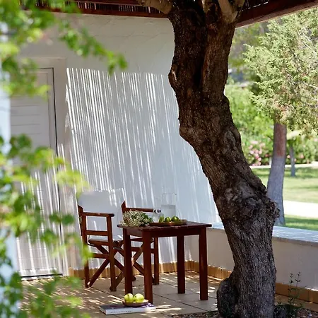 Resort Hydra 5*