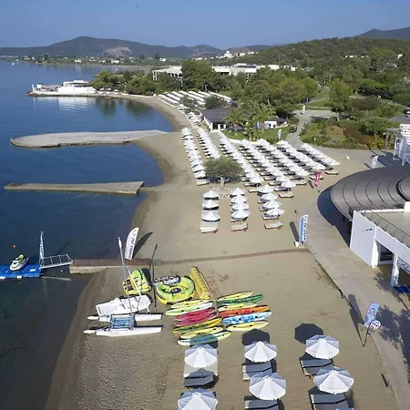 Resort Hydra