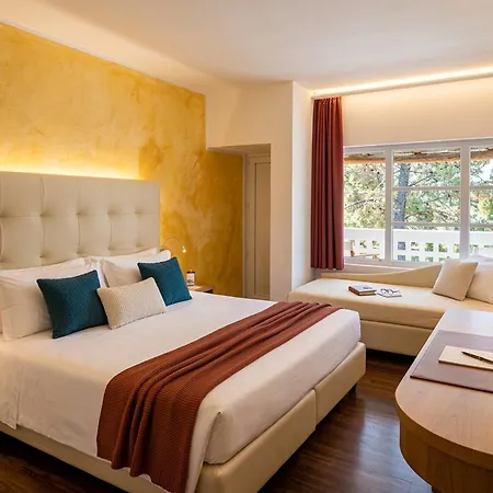 Resort Hydra