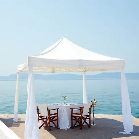 Hydra Resort