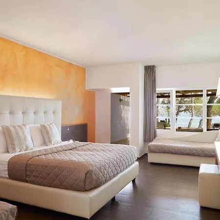 Resort Hydra