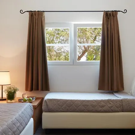 Hydra Resort 5*