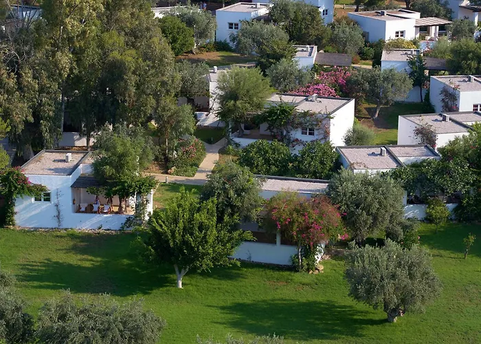 אתר נופש Hydra 5*