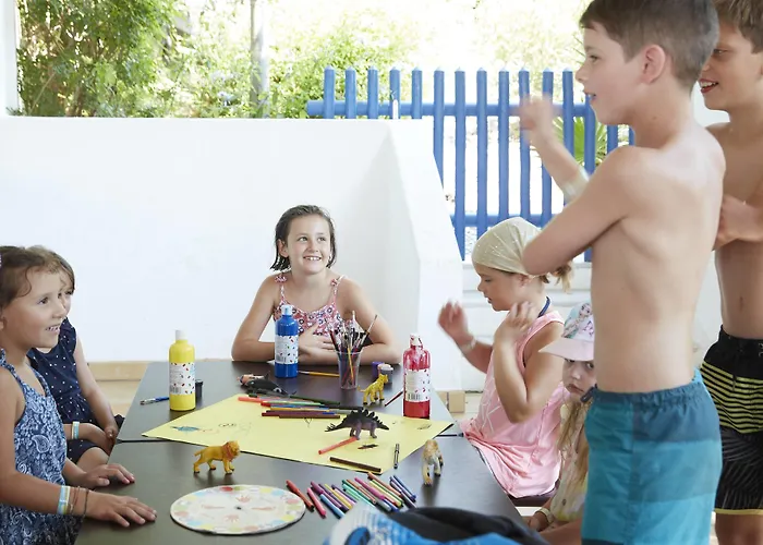 Hydra אתר נופש