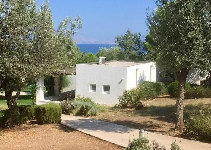 Hydra Feriested Thermisía